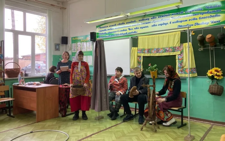 Театрализованное музыкальное представление "Гуси-лебеди"