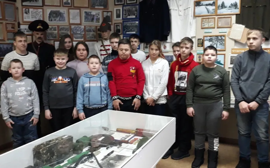 Экскурсия в музей милиции - полиции Вачского района.
