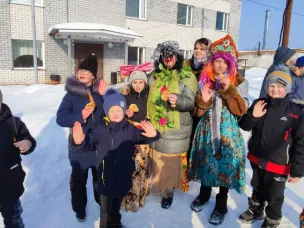 "Масленица идёт, весну за собой ведет"