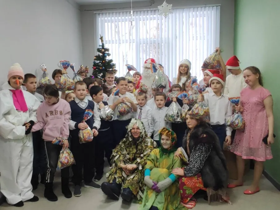 "Шумно и весело встретим Новый год"